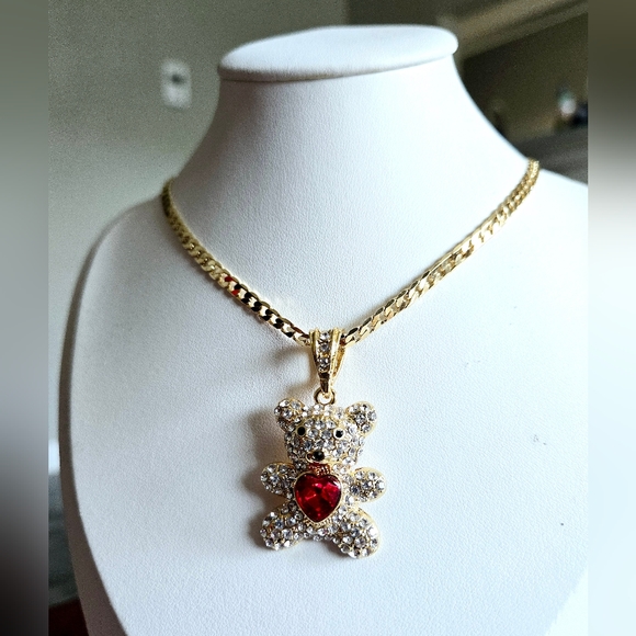 Chain size 20 inch with Bear pendant in 14k Laminated Gold. The pendant comes po - Picture 4 of 7